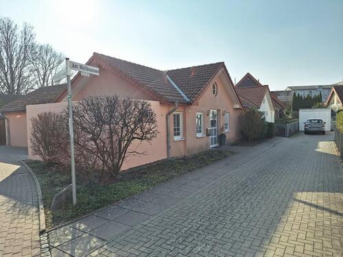 Foto - 4 Zimmer Bungalow zum Kaufen in Sarstedt