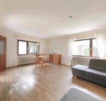 Ruhige 2-Zimmer-Einliegerwohnung mit separatem Eingang. - Wiesbaden Klarenthal