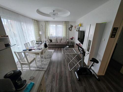 Foto - helle 3 Zimmer Wohnung - 1.050,00&nbsp;EUR Kaltmiete, ca.&nbsp; 68,00&nbsp;m&sup2;