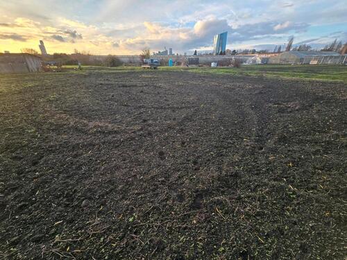 Foto - Grundstück zur Miete in Frankfurt am Main