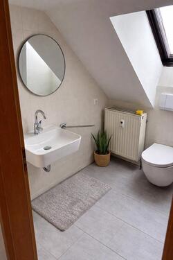 Foto - 3 Zimmer Dachgeschoßwohnung zur Miete in Hunderdorf