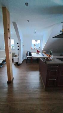 Foto - Möblierte DG-Wohnung 100m2 in wunderschöner sonniger Lage