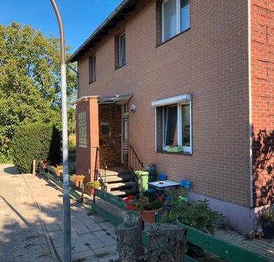 Foto - Haus mit Einliegerwohnung ruhige Sackgassen Lage 9km Wolfsburg