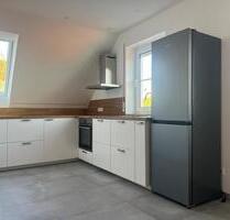 Moderne 2-Zimmer-Wohnung mit neuer Einbauküche - Rentweinsdorf