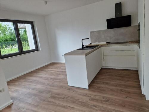 Foto - Neubauwohnung mit Einbauküche und Terrasse