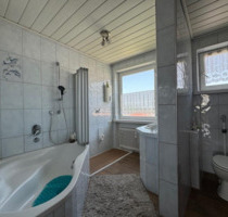 Uniklinikum WG möglich, neue Möbel bezahlt, größe Balkon und TG - Neusäß