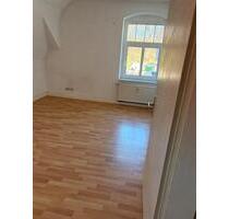 2 Zimmer Wohnung (Jobcenter möglich, Chemnitz)