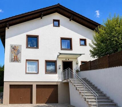 Foto - Renoviertes & modernisiertes Zweifamilienhaus in Haunwang Eching