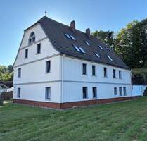 Zweizimmerwohnung im Obergeschoss, nur wenige Schritte von der Innenstadt entfernt. - Bischofsheim in der Rhön