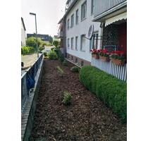 Mehrfamilienhaus mit 6 Garagen - 688.000,00&nbsp;EUR Kaufpreis, ca.&nbsp; 579,00&nbsp;m&sup2; in Gronau (Leine) (PLZ: 31028)