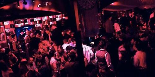 Foto - Night Club mitten in Bahnhofsviertel mit Doppelkonzession abzugeben