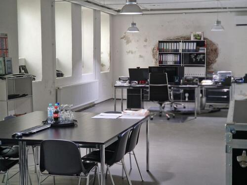 Foto - Bürofläche 171 m² - 450,00 EUR Kaltmiete,