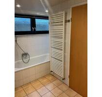 2 12 Zimmerwohnung in Postbauer-Heng Kemnath