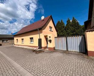 Charmantes Einfamilienhaus mit viel Platz - Zörbig