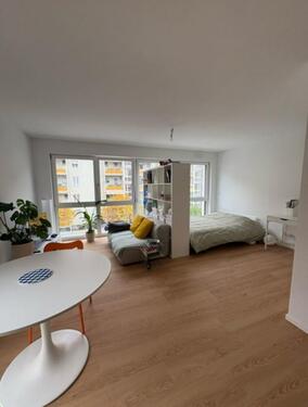 Foto - Helle Neubau-Studio-Wohnung in Top-Lage in U-Bahn-Nähe ab 01.03