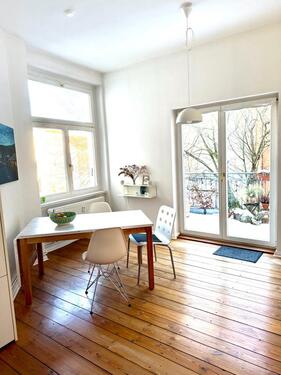 Foto - Schön eingerichtete 4-Zimmer Altbauwohnung mit 2 Balkonen