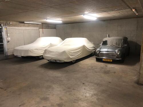 Foto - Oldtimer Halle für besondere Fahrzeuge zu vermieten.