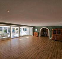 Kernsaniertes Zweifamilienhaus mit vermietetem Nebengebäude - Telgte