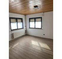 4 Zimmer Wohnung im Zweifamilienhaus zu vermieten - Faulbach