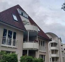 Sehr schöne großzügige 1-Zimmerwohnung mit Wintergarten in grüner und ruhiger Wohnlage zu vermieten - Dessau-Roßlau Brambach