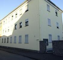 Großzügige sanierte 2,5-Zimmer-Wohnung mit EBK in Leider - Aschaffenburg Damm