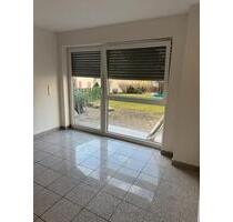 2-Zimmer-Wohnung mit Terrasse, Einbauküche & Stellplatz - Mössingen