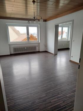 Foto - Mietwohnung 4,5 Zimmer 110 qm - 825,00&nbsp;EUR Kaltmiete, ca.&nbsp; 110,00&nbsp;m&sup2;