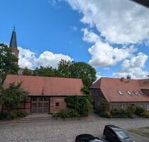 Ländlicher Hotelbetrieb mit Gastronomie ab 2028 zu verpachten - Feldberger Seenlandschaft