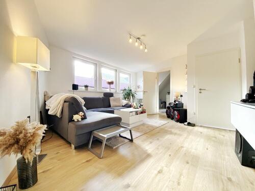Foto - Helle 3-Zimmer-Wohnung mit Einbauküche, zentral Lage