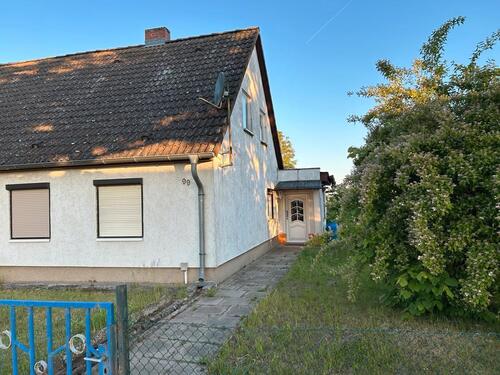 Foto - Doppelhaushälfte in Prenzlau-Sanierungsobjekt mit viel Potenzial