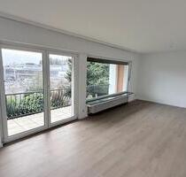 traumhafte 4 Zi.-Wohnung in Meinerzhagen, frisch renoviert