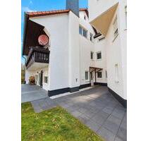 Ohne Provision: zweigeschossige Wohnung mit Garage in Frankenberg - Frankenberg (Eder)
