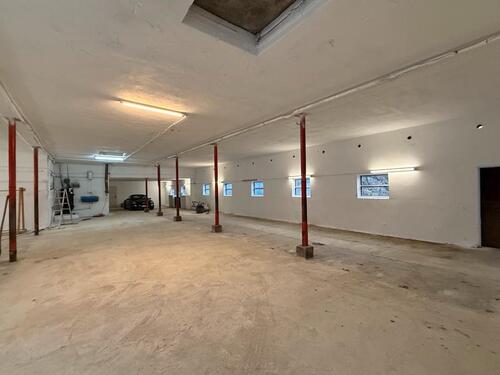 Foto - Stellplatz , Youngtimer, Oldtimer , Wohnmobil,