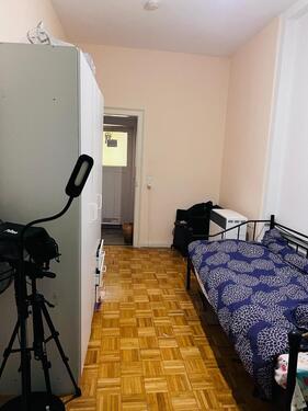 Foto - 3 Zimmer Dachgeschoßwohnung zur Miete in Wiesbaden
