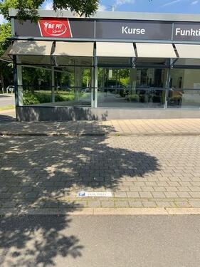 Foto - Tiefgaragenstellplatz in Krefeld-Bockum ab sofort zu vermieten