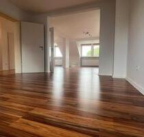 Essen-Haarzopf: Bezugsfertiges 60qm Loft in perfekter Lage