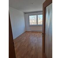 Helle 3-Zimmer Wohnung in der Friedrich-List-Straße zur Miete - Altenburg