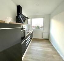 3-Zimmer-Wohnung mit moderner Küche und elegantem Bad - Meine