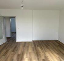 Hochwertig sanierte 3-Zimmer-Wohnung in Regensburg nahe Gewerbepark