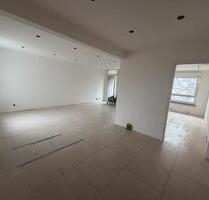 Luxuriös sanierte 3 Zimmer Wohnung in Monheim am Rhein