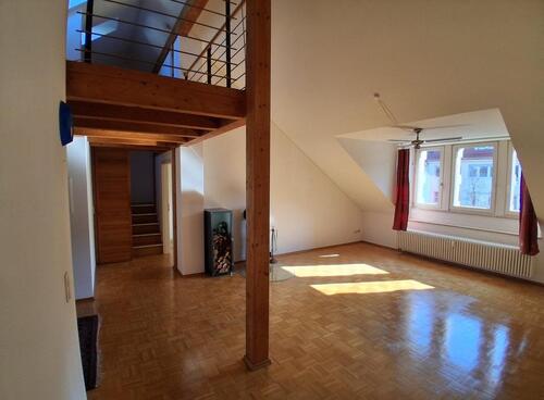 Foto - 3.5 Zimmer Dachgeschoßwohnung zur Miete in Karlsruhe