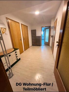 Foto - Helle, renovierte 4,5-Zimmer-Wohnung mit EBK, Garten, Terrasse