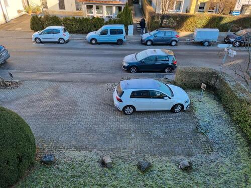 Foto - PKW Parkplatz in Feuerbach - 95,00&nbsp;EUR Miete,