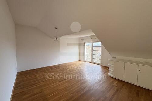 Foto - 2 Zimmer Dachgeschoßwohnung zur Miete in Alfter