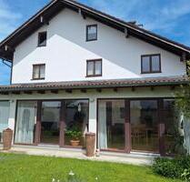 Großes Mehrgenerationenhaus mit vielfältiger Nutzungsmöglichkeit - Berg