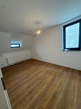 Foto - Moderne & gemütliche Dachgeschosswohnung- frisch saniert