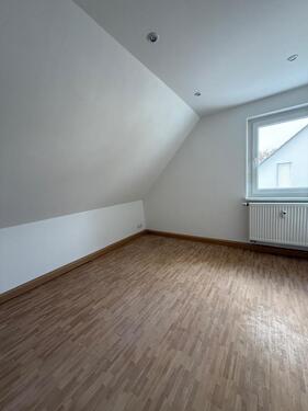 Foto - Schöne sanierte 2-Zimmer-Dachgeschosswohnung in Mantel