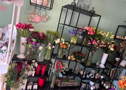 Foto - Blumengeschäft am Friedhof zu verkaufen