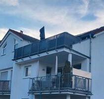 Sehr schöne 1-Zimmer Wohnung mit Balkon &Tiefgarage zu vermieten - Hattersheim am Main