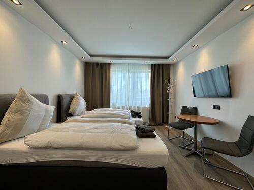 Foto - Apartment Ferienwohnung Mietwohnung NEU renoviert 4)